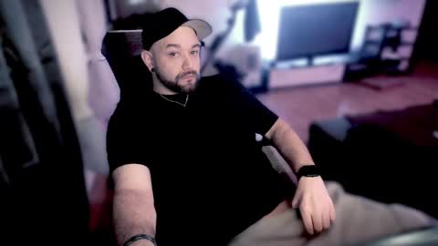 Ask Me online show from 02/01/25, 04:22