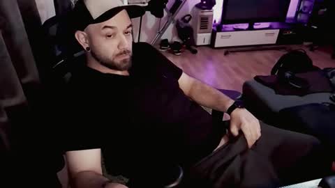 Ask Me online show from 11/02/25, 03:14