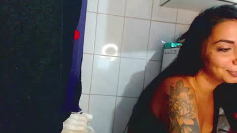 riri_mojo_92 online show from 07/27/26, 11:01