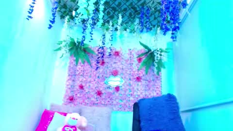 Snapshot of risitos_de_oro_ chatting on 10/12/25, 08:46 Risitos De Oro online show from 10/12/25, 08:46