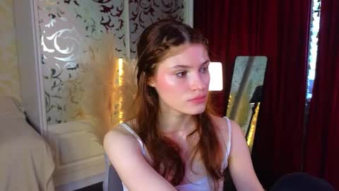 Snapshot of risky_dream chatting on 10/09/25, 12:03 Alice online show from 10/09/25, 12:03