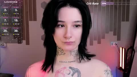 Snapshot of riskypussy chatting on 11/08/25, 02:23 MIley online show from 11/08/25, 02:23