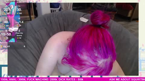 Ren online show from 12/20/24, 12:41