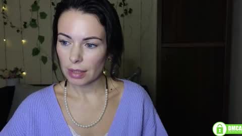 Snapshot of rita_lovyl chatting on 10/14/25, 11:22 Rita online show from 10/14/25, 11:22