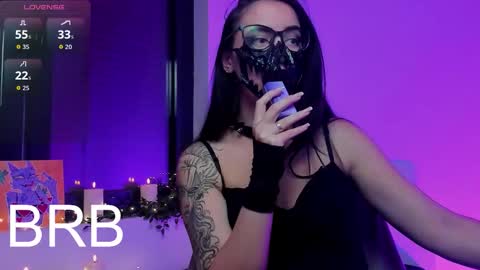 Snapshot of ritasunset chatting on 11/19/25, 11:10 Miss Rita online show from 11/19/25, 11:10