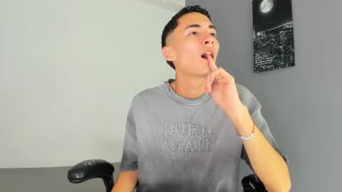 Ritchie Alameda online show from 10/24/25, 11:17