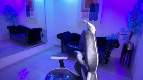 Ritsuka online show from 10/23/25, 03:17