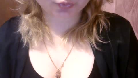 RiveraMaureen online show from 01/04/25, 10:45