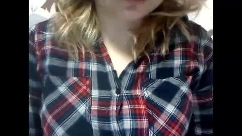 RiveraMaureen online show from 01/05/25, 04:16