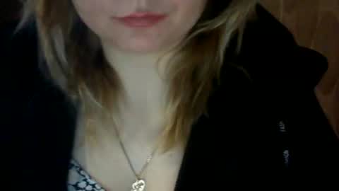 RiveraMaureen online show from 01/21/25, 07:47