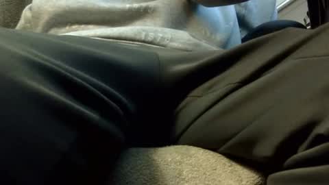 Snapshot of riverskarltc chatting on 10/22/25, 03:45 RiverskarlTC online show from 10/22/25, 03:45