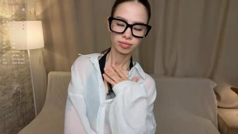 Anna online show from 06/03/26, 05:43