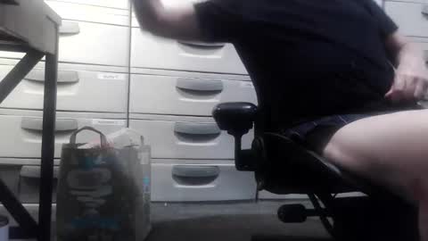 Snapshot of rlcock1 chatting on 12/05/25, 08:12 rlcock1 online show from 12/05/25, 08:12