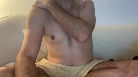 Snapshot of rlggggn42 chatting on 10/30/25, 10:32 rlggggn42 online show from 10/30/25, 10:32