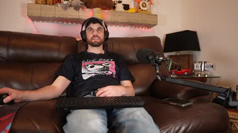Ryan aka KeylimeRy online show from 12/20/24, 12:49