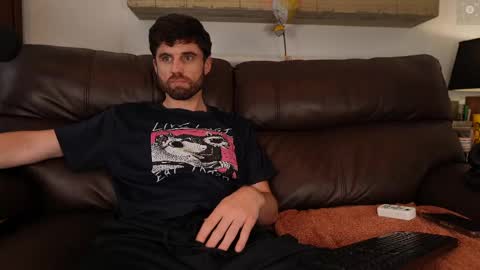 Ryan aka KeylimeRy online show from 10/02/25, 04:25