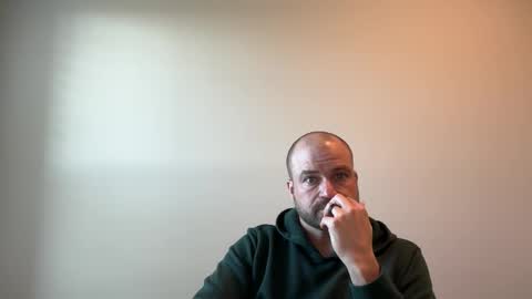 Snapshot of roadking1122 chatting on 12/03/25, 06:06 roadking1122 online show from 12/03/25, 06:06