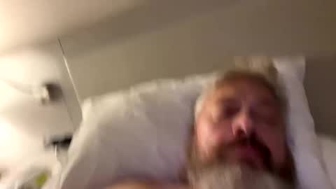 roadwarrior1117 online show from 09/12/25, 07:19