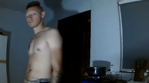 RoastingCorn online show from 09/20/25, 09:38