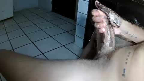 RoastingCorn online show from 10/03/25, 09:12