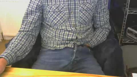 rob3616 online show from 10/21/25, 09:26