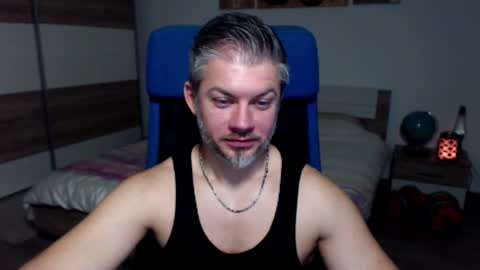 robbyshawz online show from 12/18/24, 09:58