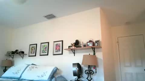 robert4youtouse online show from 03/12/25, 06:11