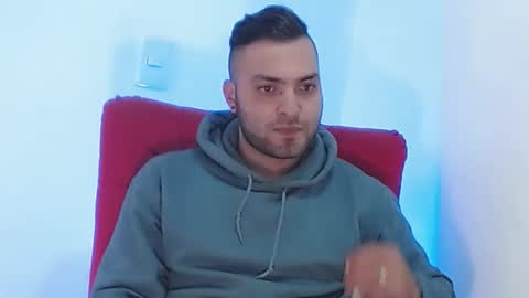 Stiven - online show from 12/31/24, 02:36