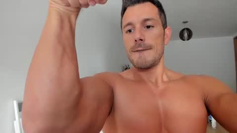 roberto4ever online show from 07/21/26, 05:10