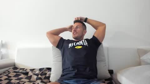 roberto4ever online show from 07/27/26, 12:12