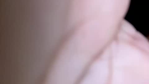 Snapshot of roberto925 chatting on 02/04/25, 05:10 roberto925 online show from 02/04/25, 05:10