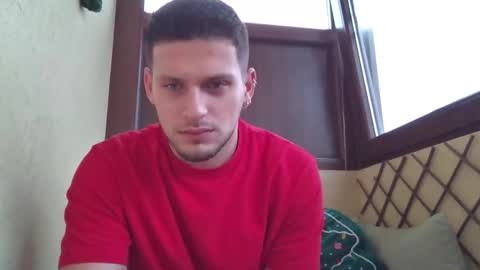 Snapshot of roberto_twink1 chatting on 12/01/25, 06:18 Roberto online show from 12/01/25, 06:18