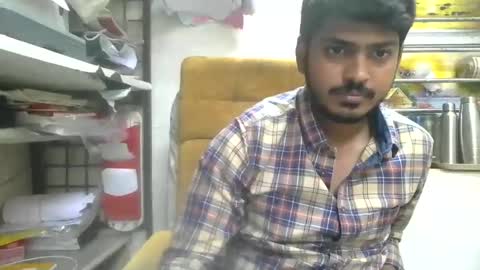 Robertsalia online show from 06/09/26, 12:28