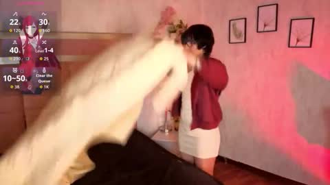 Snapshot of robinbennett chatting on 11/05/25, 12:05 robin D online show from 11/05/25, 12:05