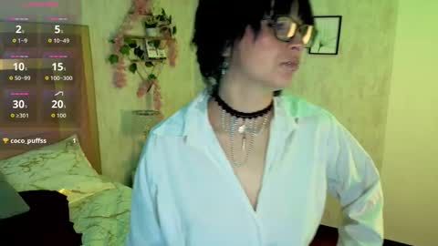 Snapshot of robinbennett chatting on 11/10/25, 03:00 robin D online show from 11/10/25, 03:00