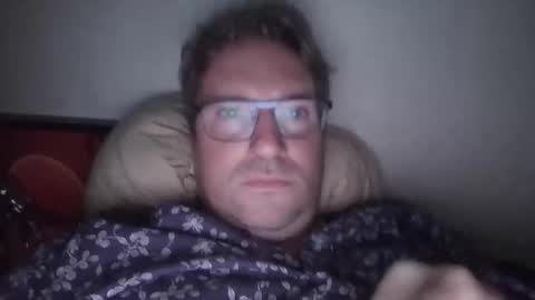 robinouhot online show from 11/03/25, 08:32