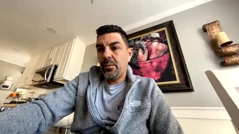 Snapshot of roblatino12 chatting on 02/26/25, 02:03 roblatino12 online show from 02/26/25, 02:03