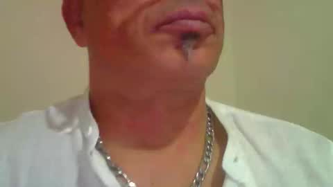 robmari7280 online show from 12/20/25, 02:18