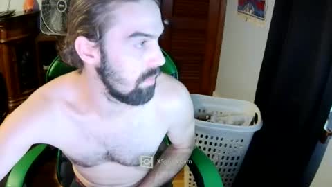 Snapshot of robmaster98 chatting on 10/06/25, 03:20 SissySlutRacheal online show from 10/06/25, 03:20
