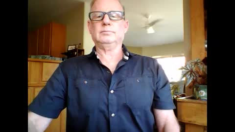 Snapshot of robo0000 chatting on 09/19/25, 08:09 robo0000 online show from 09/19/25, 08:09