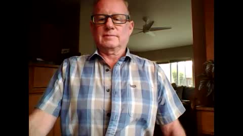 Snapshot of robo0000 chatting on 09/29/25, 06:57 robo0000 online show from 09/29/25, 06:57