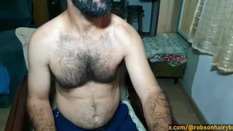 Snapshot of robson_29 chatting on 12/18/25, 04:18 Robson online show from 12/18/25, 04:18