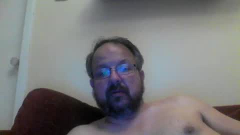 Snapshot of robx32 chatting on 12/08/24, 02:49 Rob online show from 12/08/24, 02:49