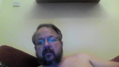 Snapshot of robx32 chatting on 12/31/24, 12:21 Rob online show from 12/31/24, 12:21