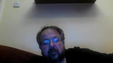 Snapshot of robx32 chatting on 01/05/25, 10:08 Rob online show from 01/05/25, 10:08