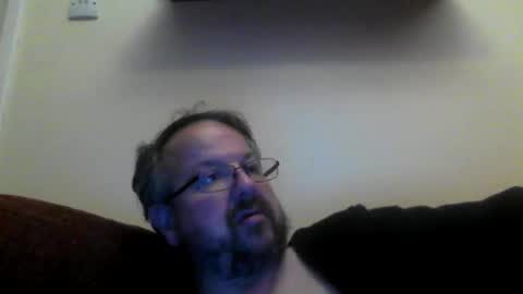 Snapshot of robx32 chatting on 01/06/25, 01:09 Rob online show from 01/06/25, 01:09