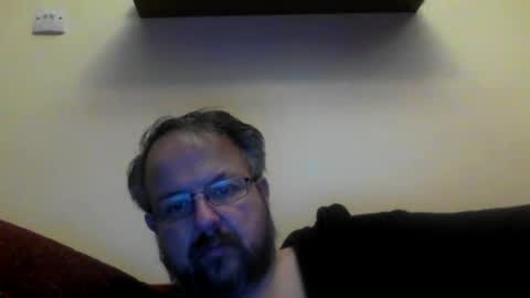 Snapshot of robx32 chatting on 01/08/25, 10:58 Rob online show from 01/08/25, 10:58
