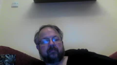 Snapshot of robx32 chatting on 02/05/25, 09:18 Rob online show from 02/05/25, 09:18