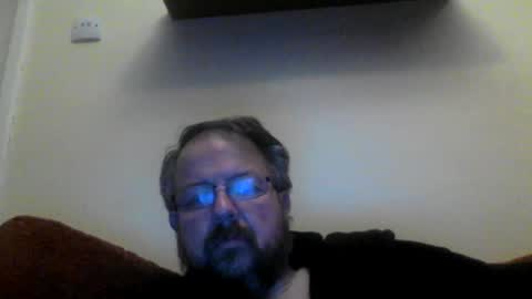 Snapshot of robx32 chatting on 02/06/25, 04:10 Rob online show from 02/06/25, 04:10
