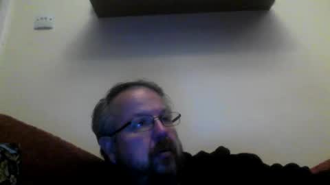 Snapshot of robx32 chatting on 02/11/25, 11:12 Rob online show from 02/11/25, 11:12